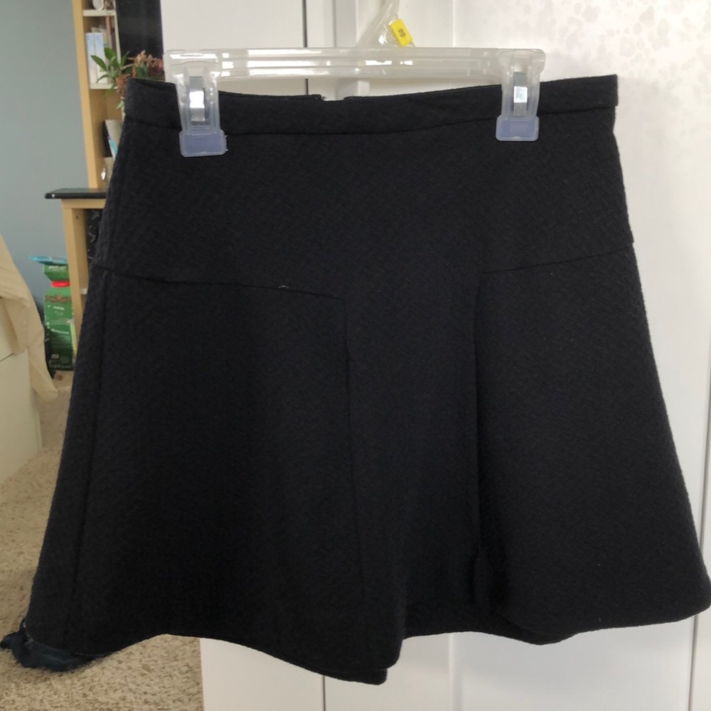 Black skirt